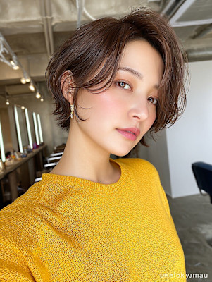 ショート/レイヤーカット/かきあげバング/ブラウンベージュ