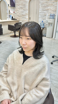 20代30代向け大人顔周りレイヤーオリーブグレージュ