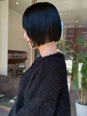 【feliceMICHI 別曽 遥也】切りっぱなしボブ 黒髪