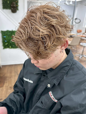 LOMARLIE岡山店【ロマーリ】×スタイル