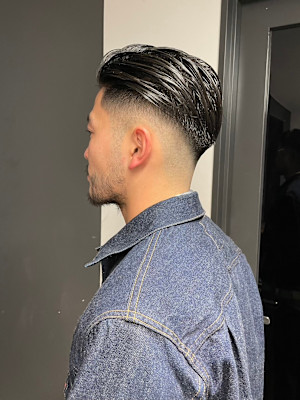 スリックバックスタイル/フェード/アップバング