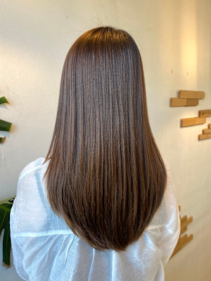 酸性ストレートパーマ+悟式髪質改善トリートメント