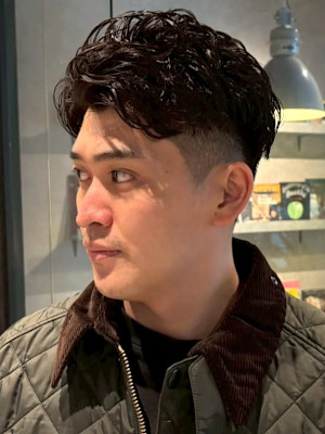 アップバング ビジネスパーマ 刈り上げ スパイラルパーマ