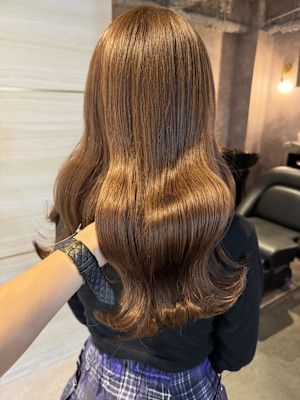 《高橋亜美》ブラウンベージュ/ブリーチカラー/大宮