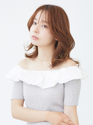 シナモンベージュ