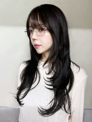 暗めカラー韓国ヘア顔周りレイヤー_ba568151