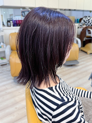 【morio成増/児玉】　ミディアムレイヤー くびれ