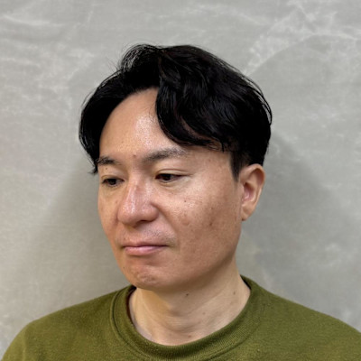 ルーズパーマ×センターパート