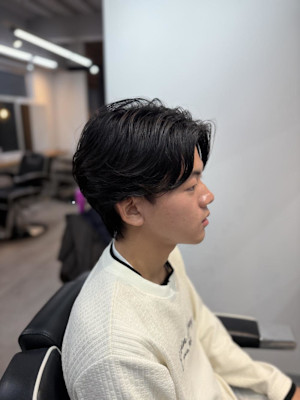 神田脩弥/毛流れセンターパート/大宮