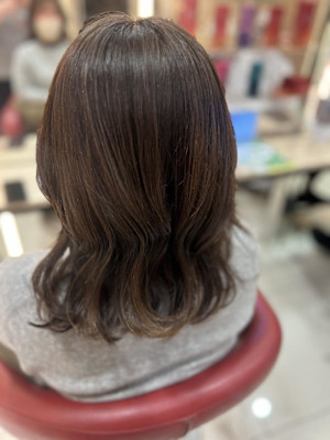 ベージュカラー