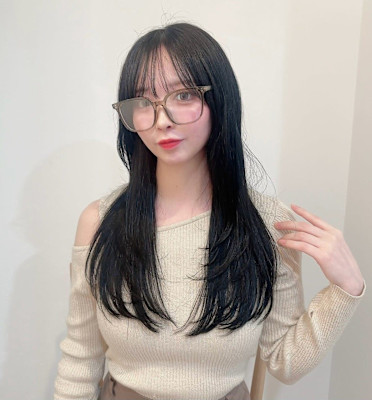 大人かわいいエギョモリミルクティーブラウン ひし形シルエット