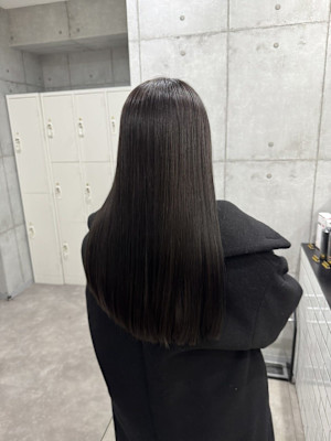 乾かすだけでまとまる柔らかストレート