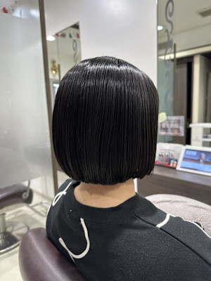 切りっぱなしボブ