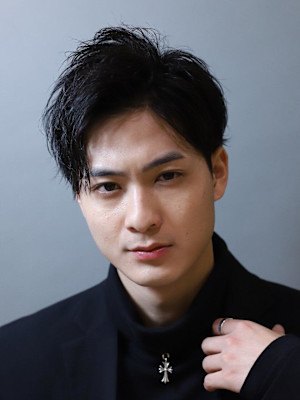 アップツイストバング