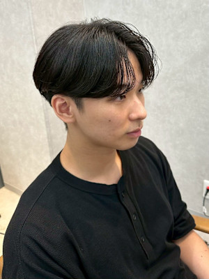 毛流れセンターパート(メンズカット/ダウンパーマ/ナチュラル