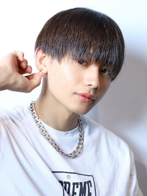 刈り上げシースルーマッシュ