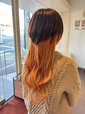 ダブルカラー個性派派手髪くらげカットオレンジ