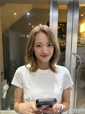 ミルクティーベージュ/ミルクブラウン/ブリーチ