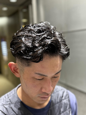 銀座　フェードパーマ