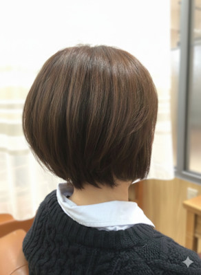 ショートボブ