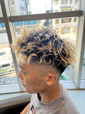 メンズ仏陀パーマ