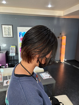 ショート　インナーカラー