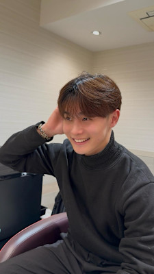 シースルーマッシュ/韓国マッシュ/黒髪パーマ/フェザーパーマ