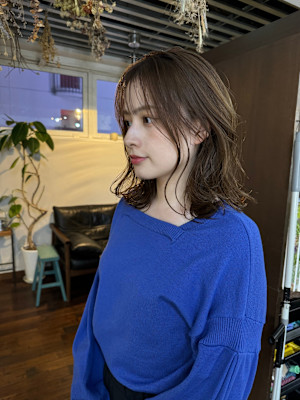 アッシュベージュ