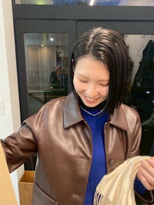 ミニボブ/グレージュカラー