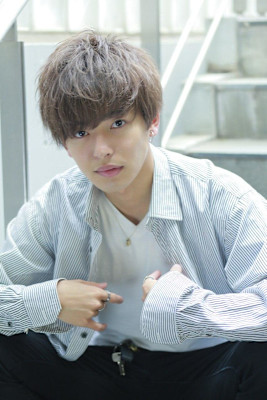 王道マッシュ　刈り上げ