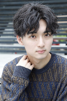 【縦落ちソフトツイスパ】　コンマバング