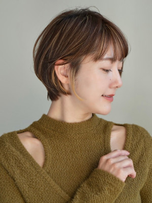 ショート・ボブ/丸顔/前髪あり/絶壁解消/40代/50代/