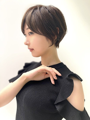 大人ショートスタイル
