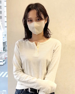 くびれミディアムレイヤーミディアムパーマミューズパーマ