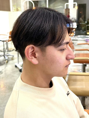 刈り上げセンターパート  森