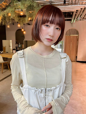 顎下ボブ/ストレート/内巻きボブ