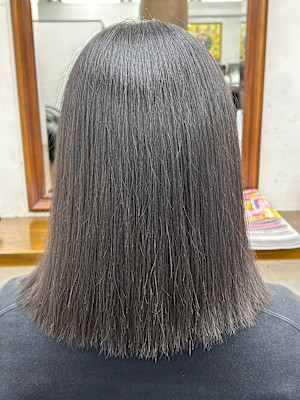 ミデアムボブ縮毛矯正