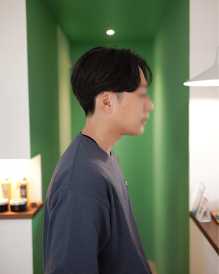 高校生メンズカット！センターパート＋２ブロック