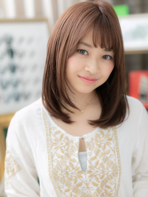 暖色系カラー大人かわいい内巻きワンカール　リタッチカラー