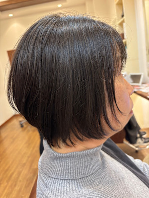 【ツヤ・ボリューム感】ショートボブ×小顔レイヤー