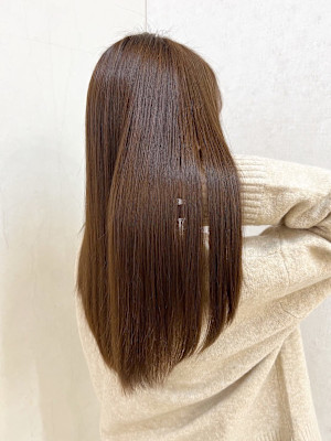 セミロングレイヤー