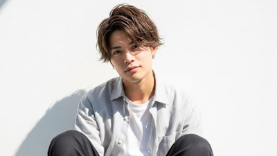 【メンズ】センターパート×ふんわり立ち上げ