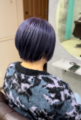 ブルーラベンダー×ショートボブ