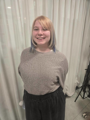 艶ケアブリーチ＋オーガニックカラー＋集中補修トリートメント