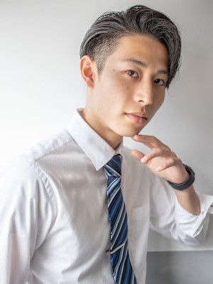 メンズカジュアル