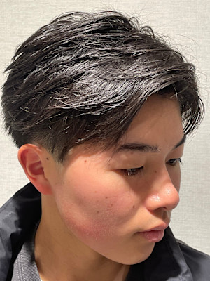 ツーブロックテーパーフェード　