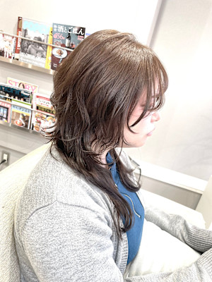 ジンジャーグレージュ×ウルフカット