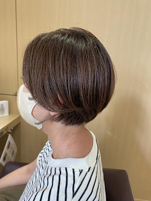 柔らかな印象☆丸みショート