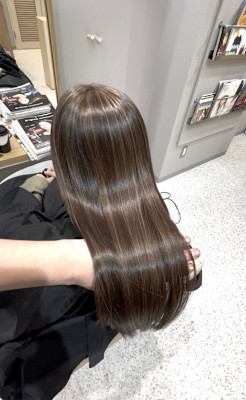 透明感カラー×白髪ぼかしハイライト