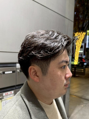 銀座　毛流れパーマ